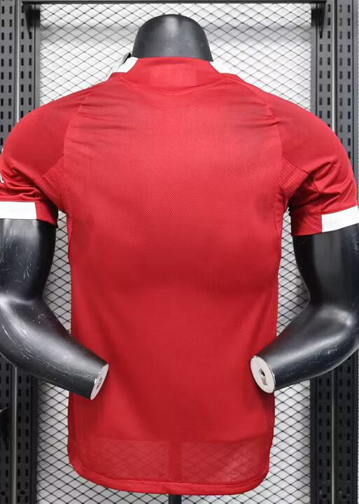 Liverpool 2025/2026 Home Kit