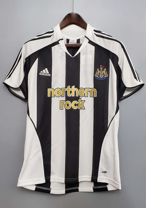 2005-2006 Retro Newcastle United Home Jersey
