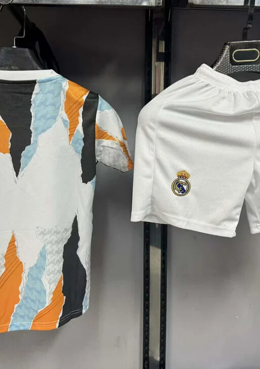2025/2026 Real Madrid Training Wear Kids Size