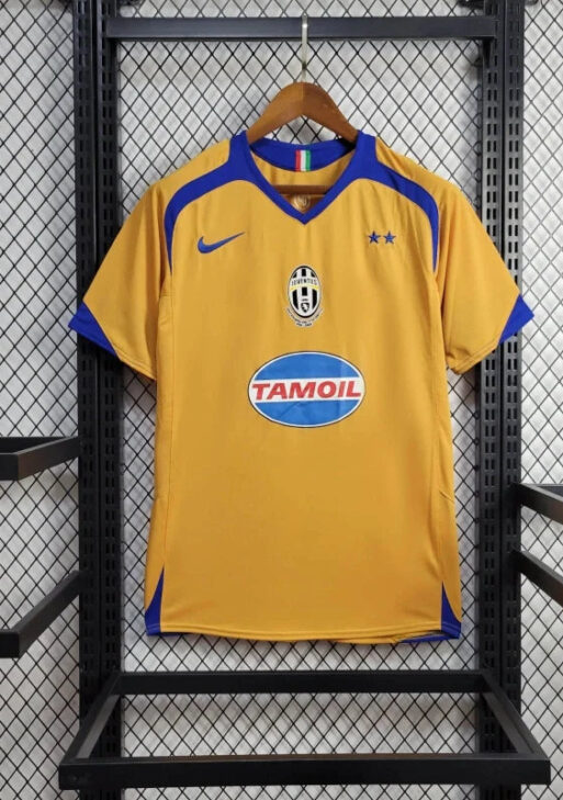 2005-2006 Retro Juventus Third Away Jersey