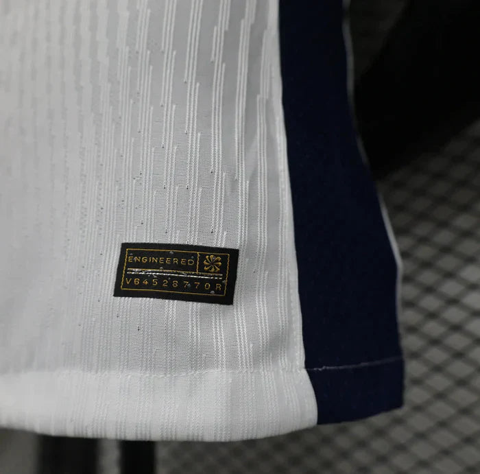 Tottenham 2024/2025 Home Kit - Image 7