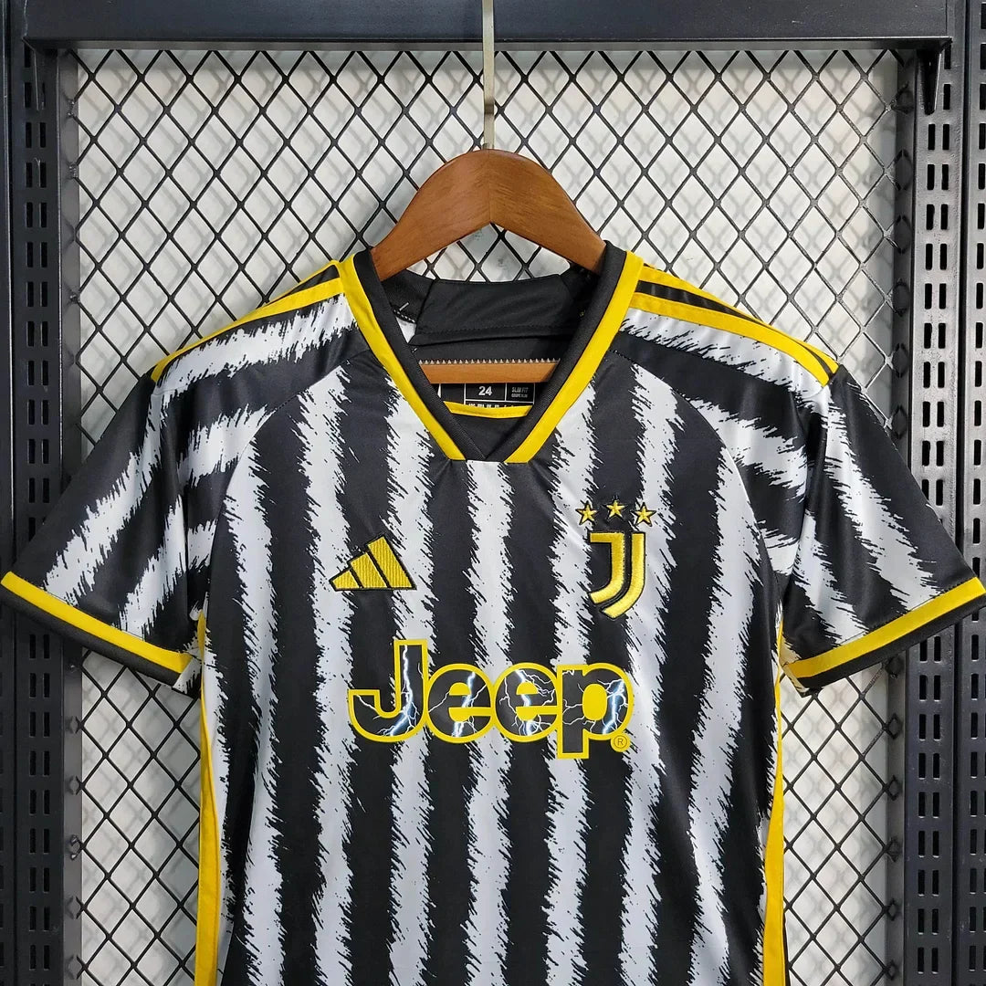 2023/2024 Juventus Home Kids Size - Image 2