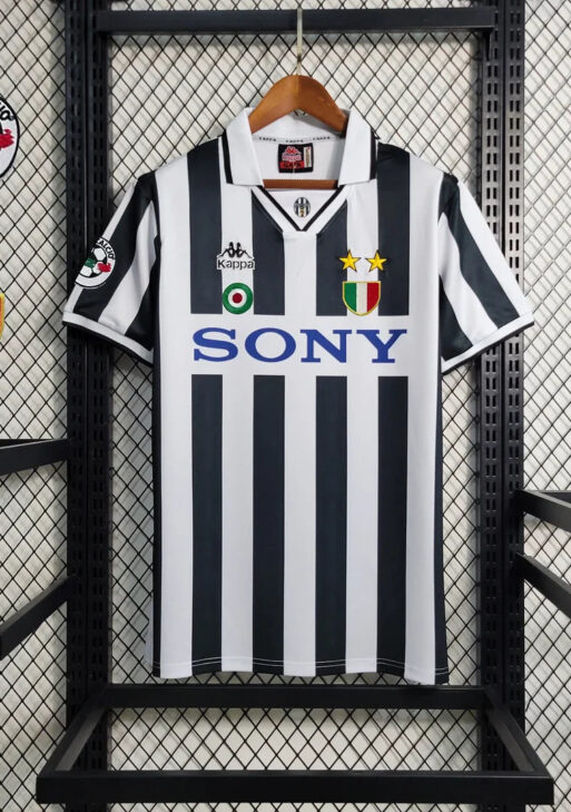 1995-1996 Retro Juventus Home Jersey