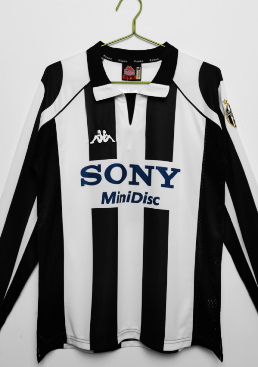 1997-1998 Retro Juventus Home Jersey Long Sleeve