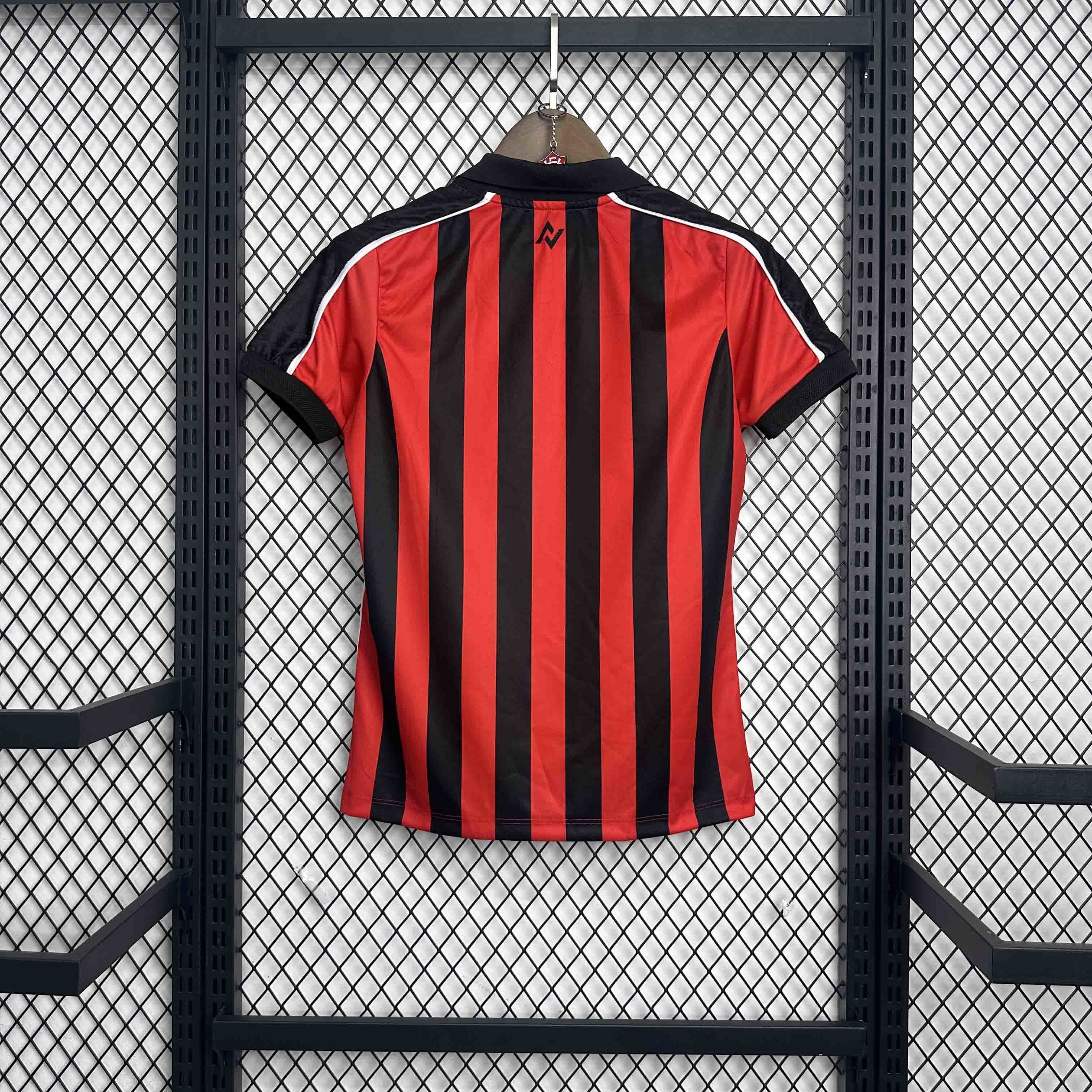 2025/2026 Vitória Home Women - Image 1