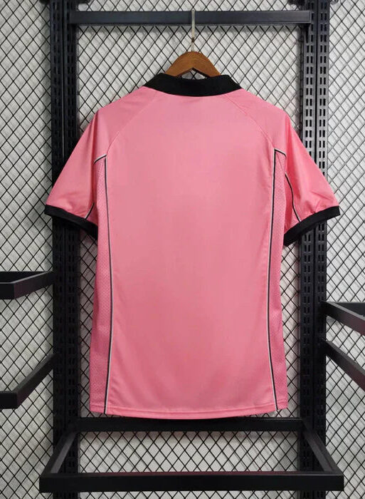 Juventus Retro 1997-1998 Away Kit