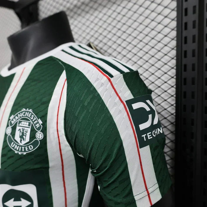 Manchester United 2023/2024 Away Kit - Image 6