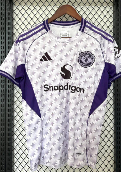 Manchester United "Purple Thunder" Limited Jersey