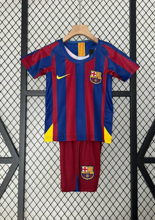2005/2006 Retro Barcelona Home Jersey Kids Size