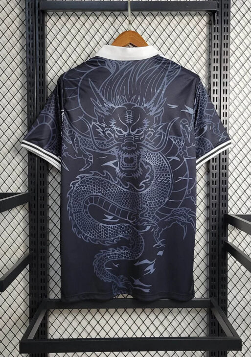 Real Madrid "Dragón Negro" Limited Jersey
