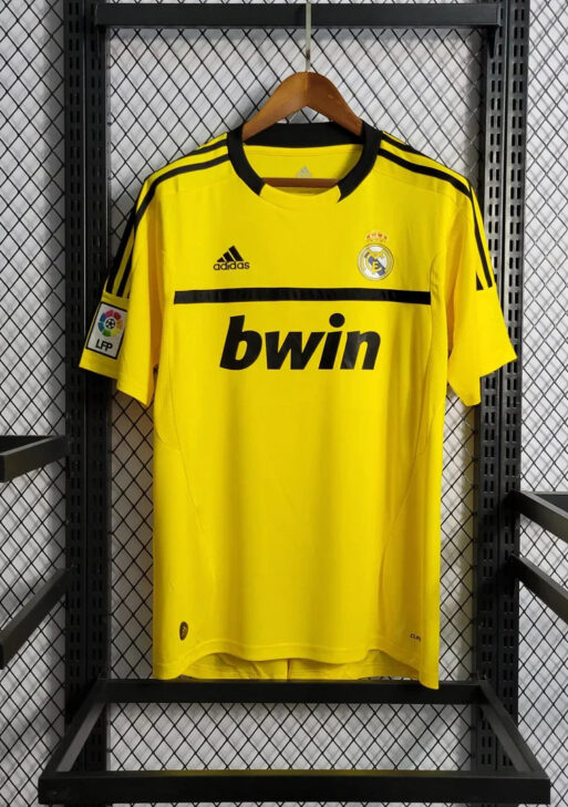 2011/2012 Retro Real Madrid Yellow Goalkeeper Kit