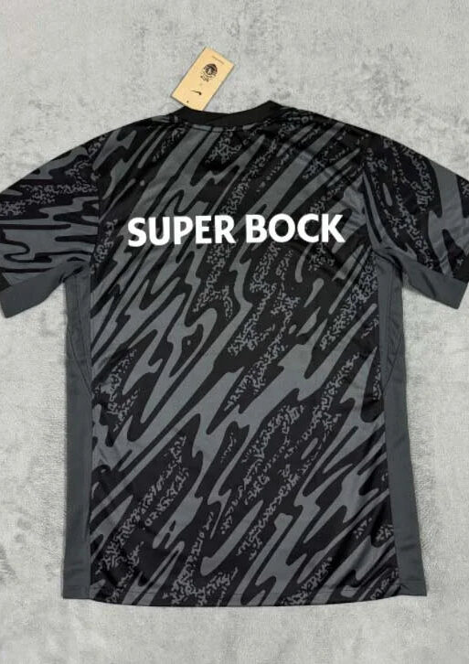 2024/2025 Sporting Lisbon Goalkeeper Kit