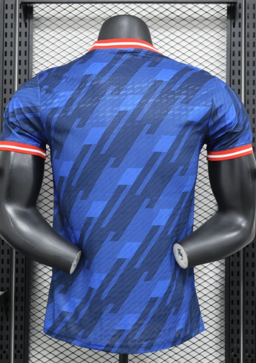 Manchester United "Electric Royal" Limited Jersey