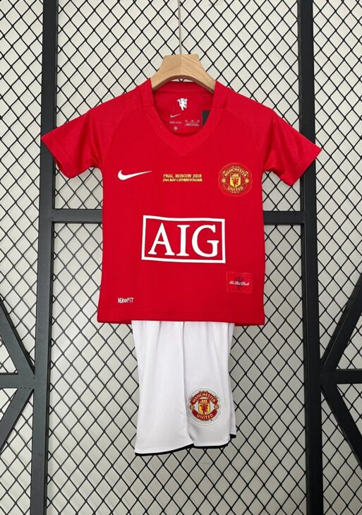 Manchester United Retro 2006/2007 Home Jersey Kids Size