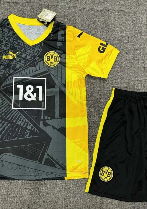 Borussia Dortmund "Royal Crest" Limited Jersey Kids Size