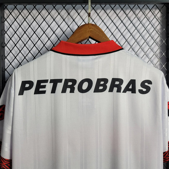 Flamengo Retro 1995-1996 Away Kit - Image 7