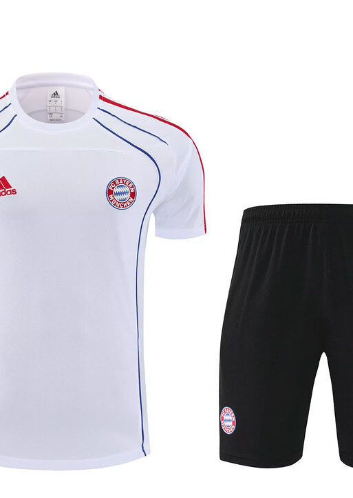 Bayern Munchen Retro Training Set
