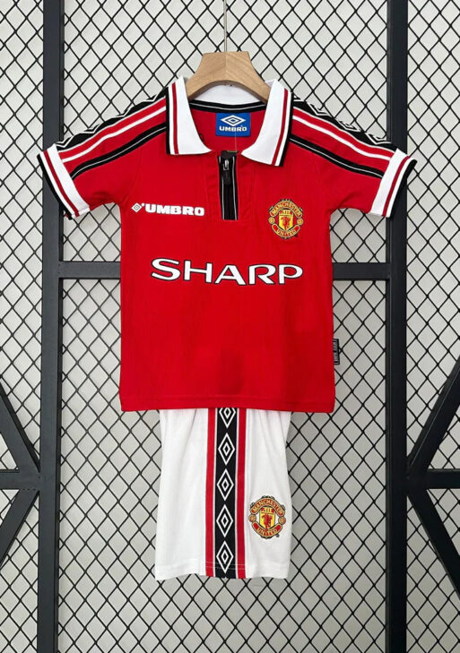 Manchester United 1998/1999 Home Jersey Kids Size