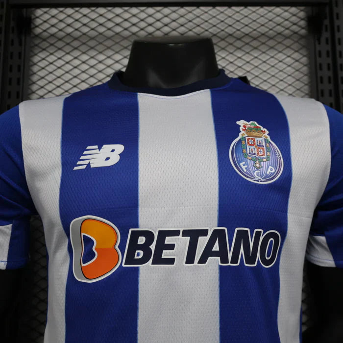 FC Porto 2023/2024 Home Kit - Image 2