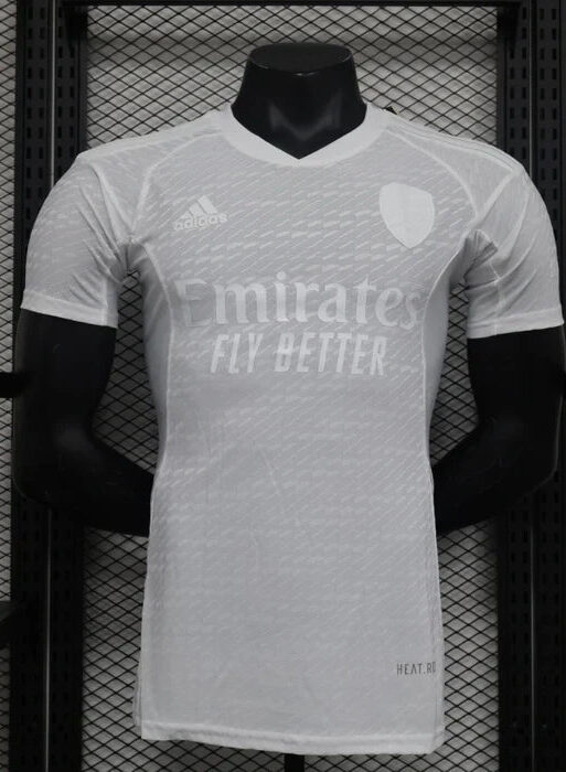 Arsenal "Pure Elegance" Limited Jersey