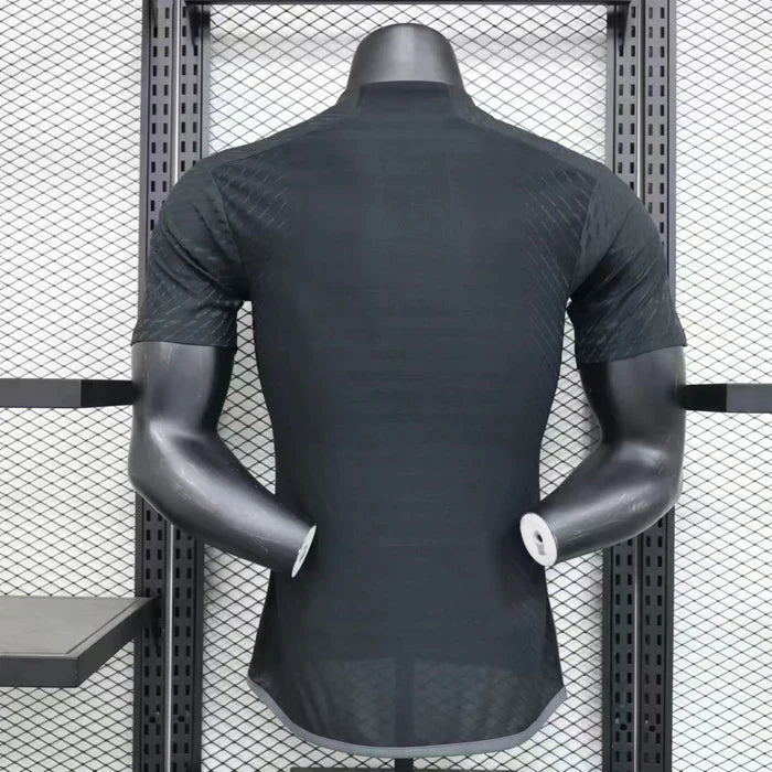 Flamengo 2023/2024 Away Kit - Image 1
