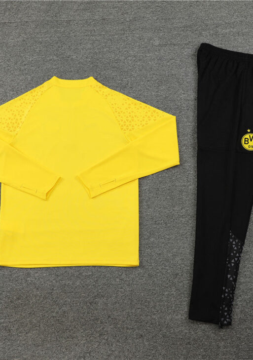 Borussia Dortmund Black and Yellow Tracksuit