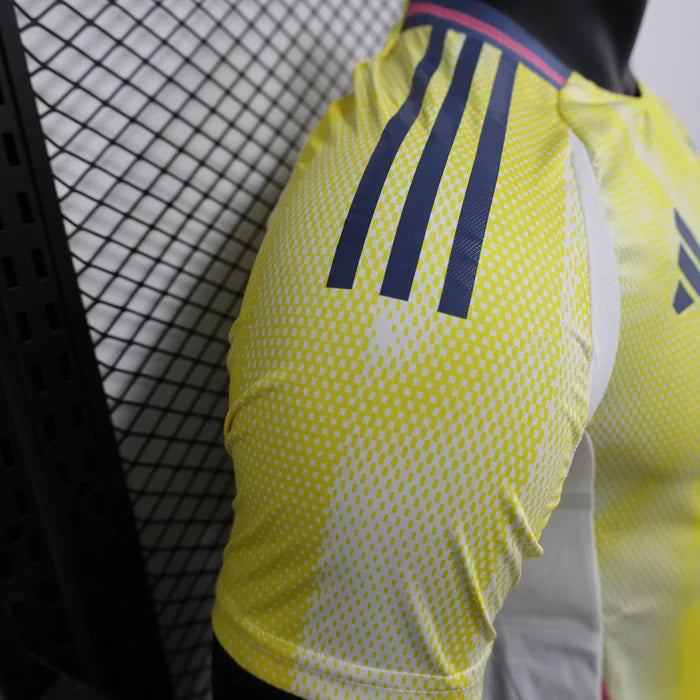 Juventus 2024/2025 Away Kit - Image 5