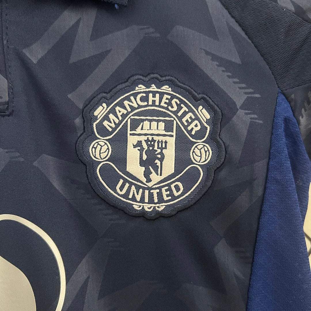 2024/2025 Manchester United Away Jersey - Image 5