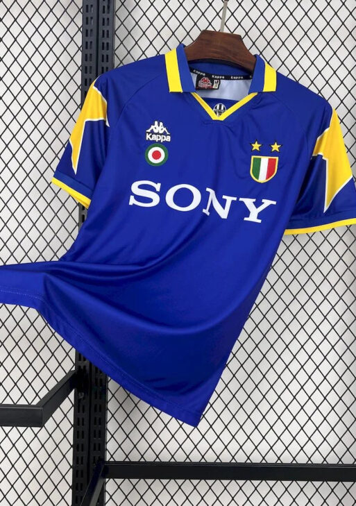 1995-1996 Retro Juventus Away Jersey