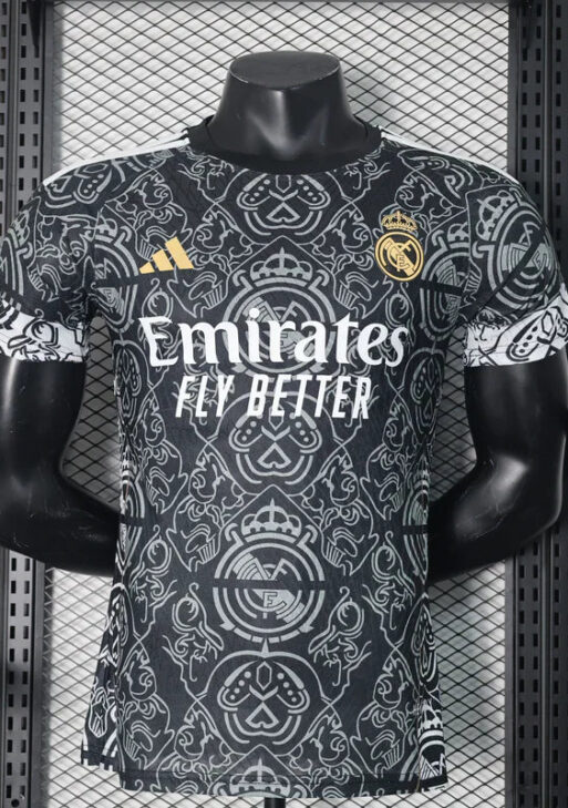 Real Madrid "Royal Majesty" Limited Jersey