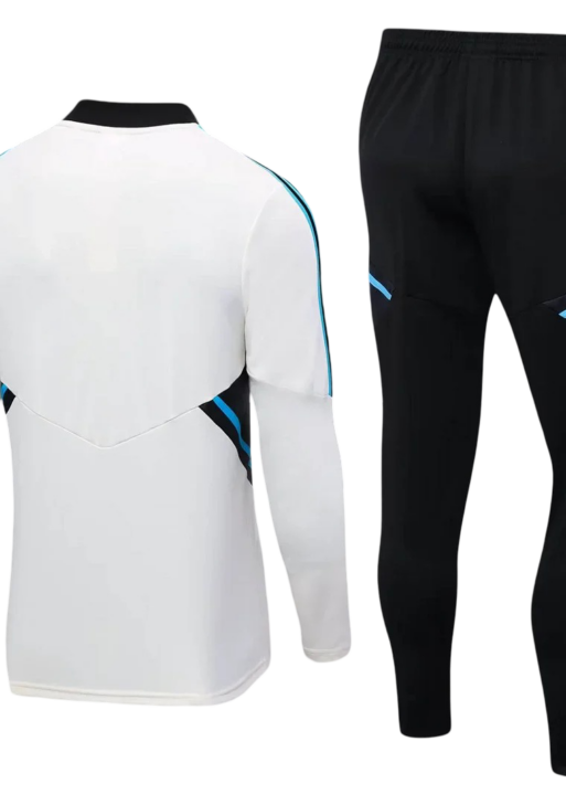 2023/2024 Manchester United White Tracksuit