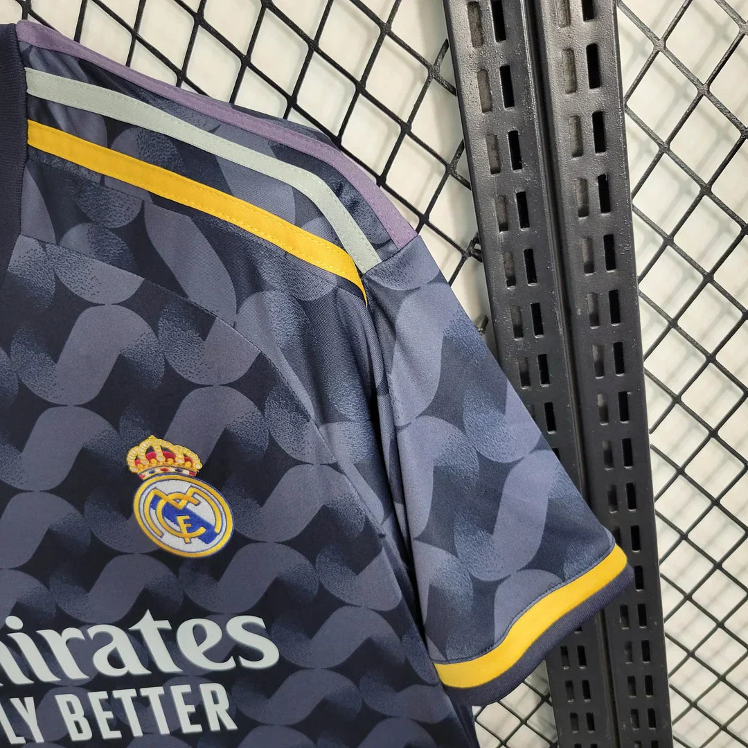 2023/2024 Real Madrid Away - Image 2