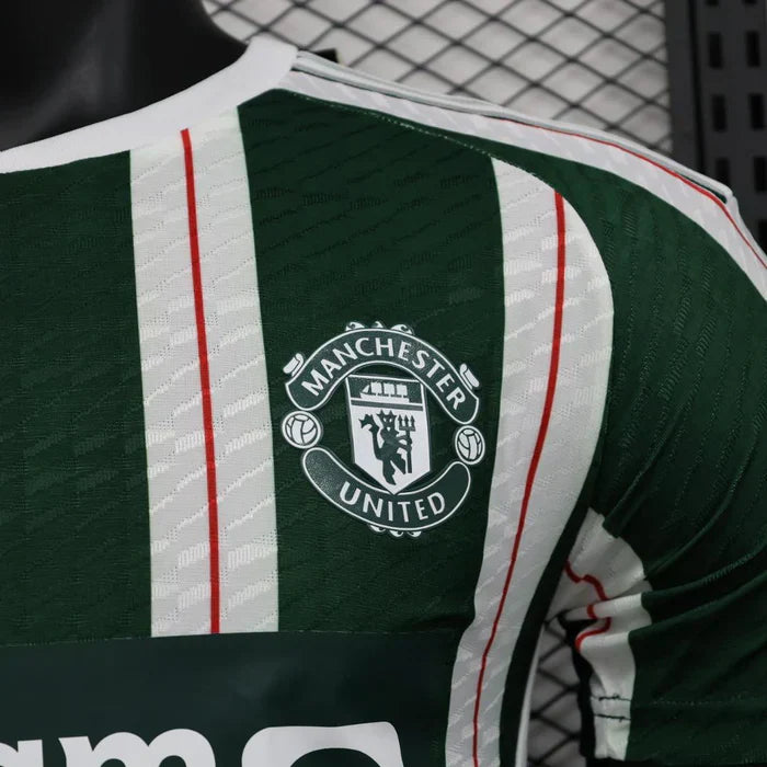 Manchester United 2023/2024 Away Kit - Image 4