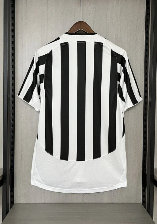 2003-2004 Retro Juventus Home Jersey