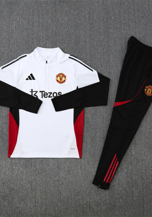 2025/2026 Manchester United White Tracksuit