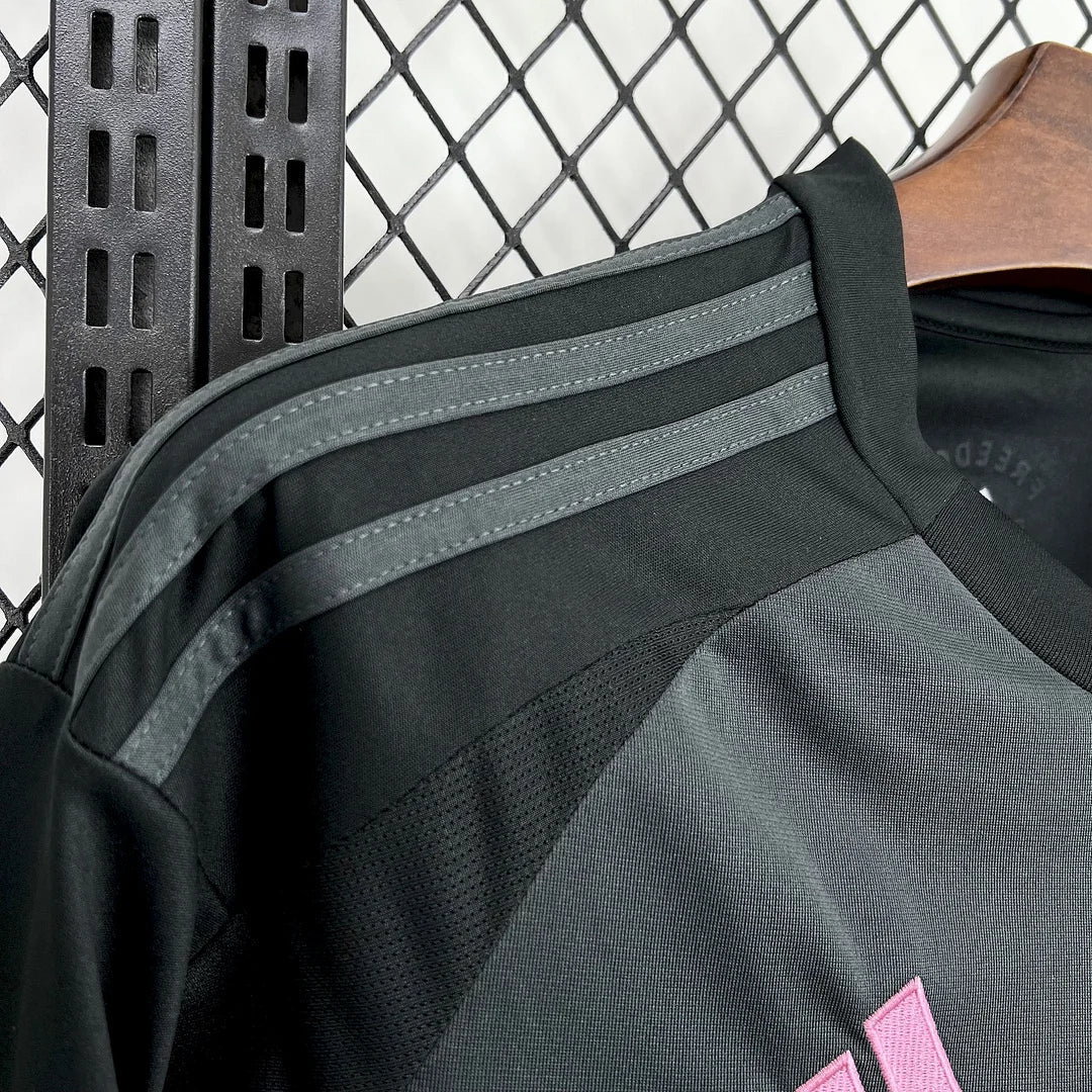 2025-2026 Inter Miami Away Kit - Image 2