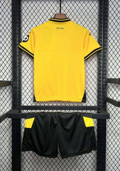 2024-2025 Wolverhampton Wanderers Home Kit Kids Size