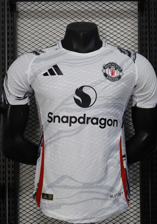 Manchester United "Iron Crest" Limited Jersey