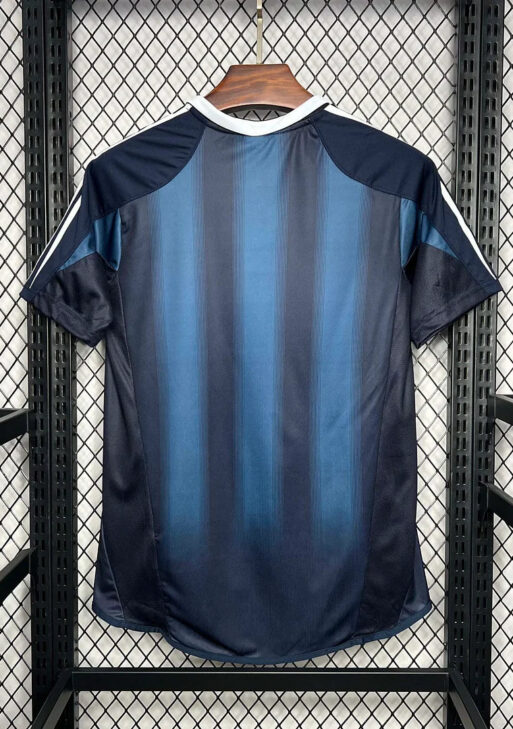 2004-2005 Retro Newcastle United Away Jersey