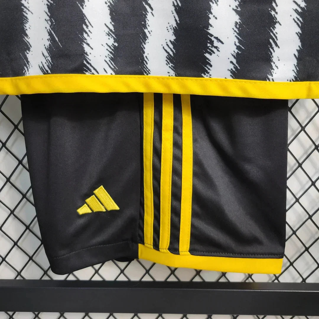2023/2024 Juventus Home Kids Size - Image 7