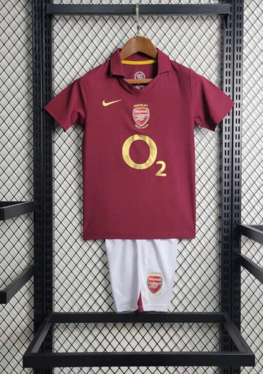 2005/2006 Retro Arsenal Home Kit Kids Size